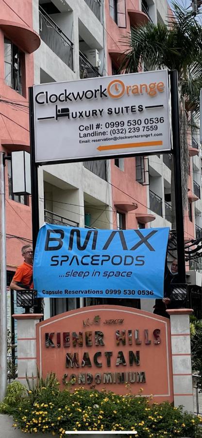 Bmax Spacepods Lapu-Lapu City Exterior foto